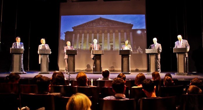Debat_2012-696x379