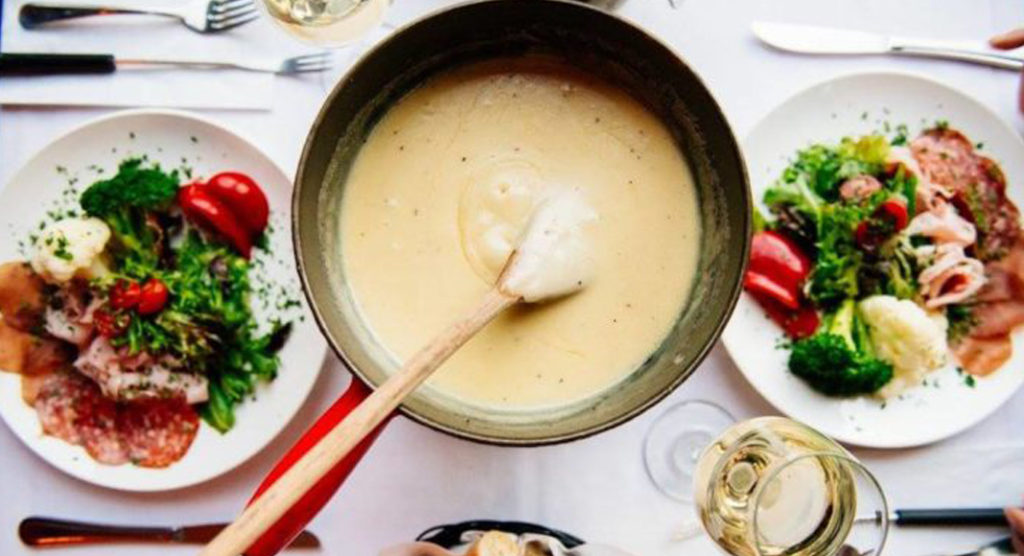 Où se réchauffer avec une bonne fondue à Montréal ? Maudits Français