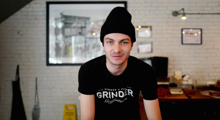 Grinder : le boucher français qui expose la viande comme des bijoux