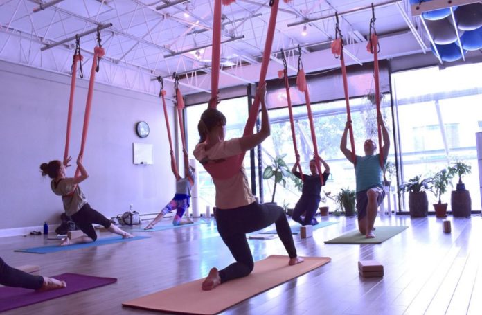 Air-Yogalates-mouvement-humain