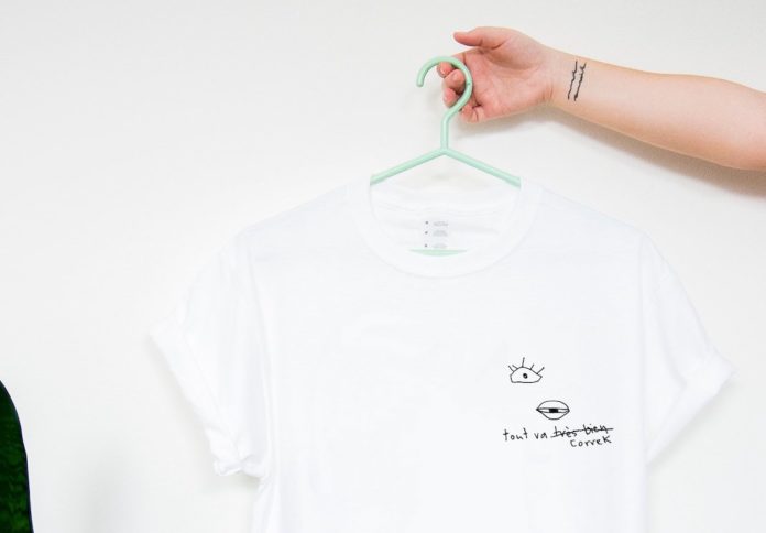 Tshirt_ToutVaCorrek_Cintre