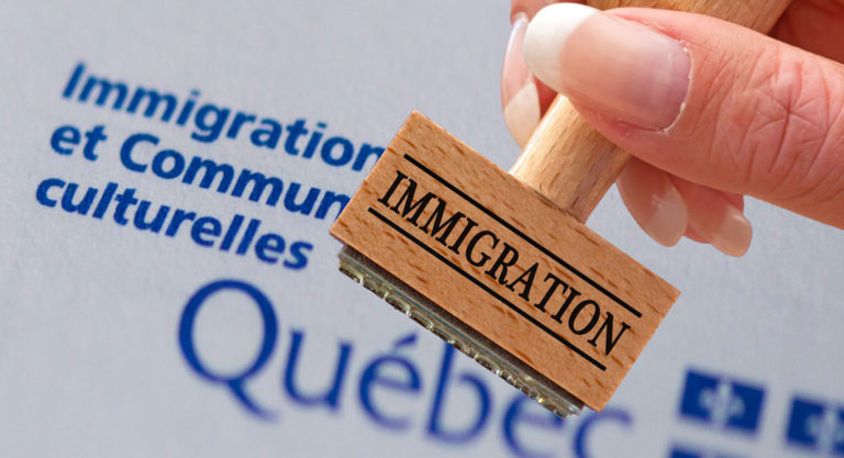 Projet de loi 9 : colère suite aux 18 000 dossiers d’immigration annulés