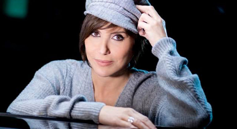 Liane Foly en piano-voix à L’Olympia de Montréal le 23 mai