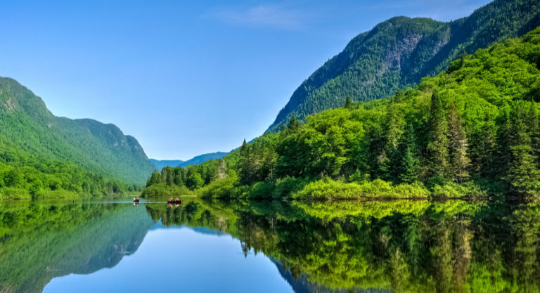 7 adresses pour réussir son voyage en camping au Québec