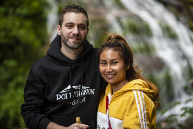 Pascal Gonsales et sa femme Pamika (source : Mars Média, marsmtl.com)