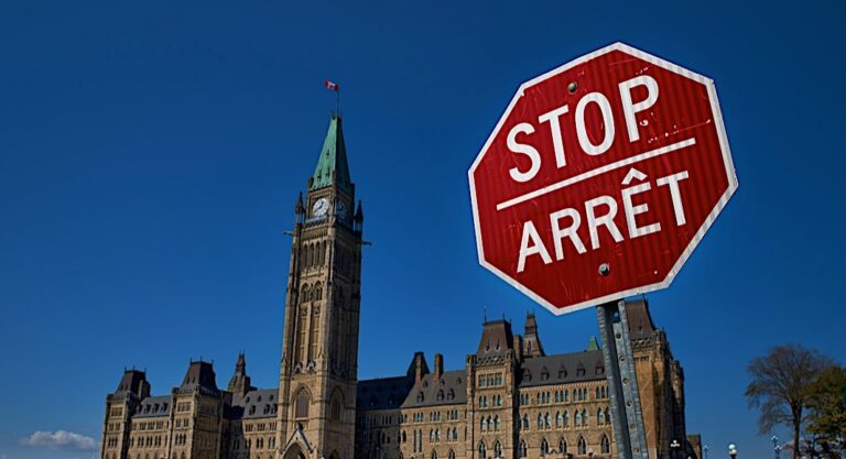 Comment bien vivre le “paradoxe linguistique” au Québec