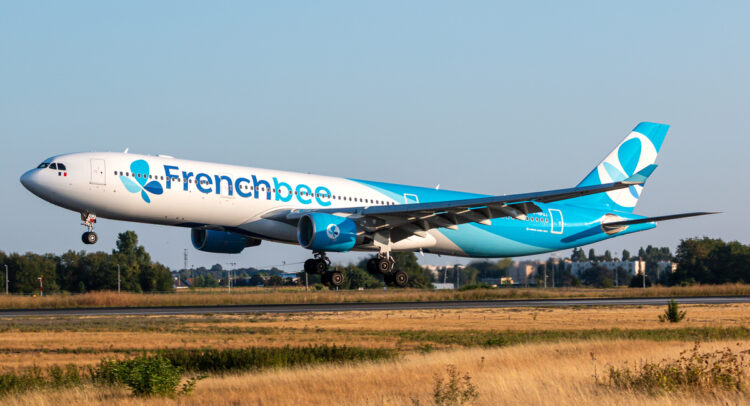 Avion de la compagnie aérienne French bee (crédit : Shutterstock)