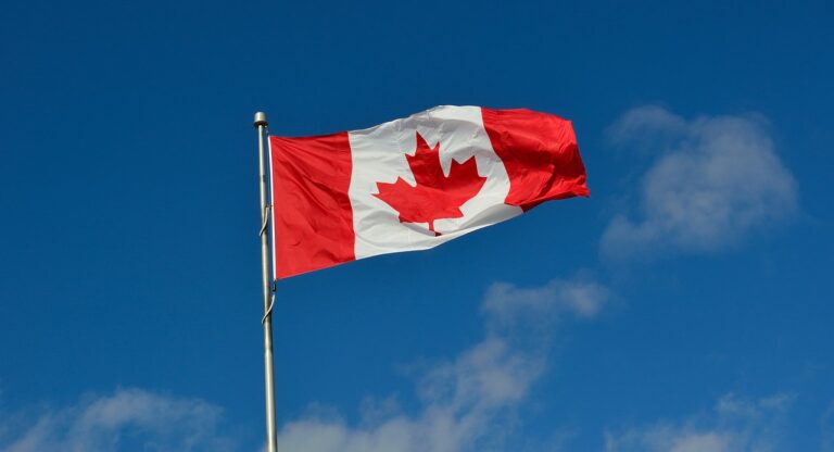 Québec revoit ses seuils d’immigration et abolit le PEQ