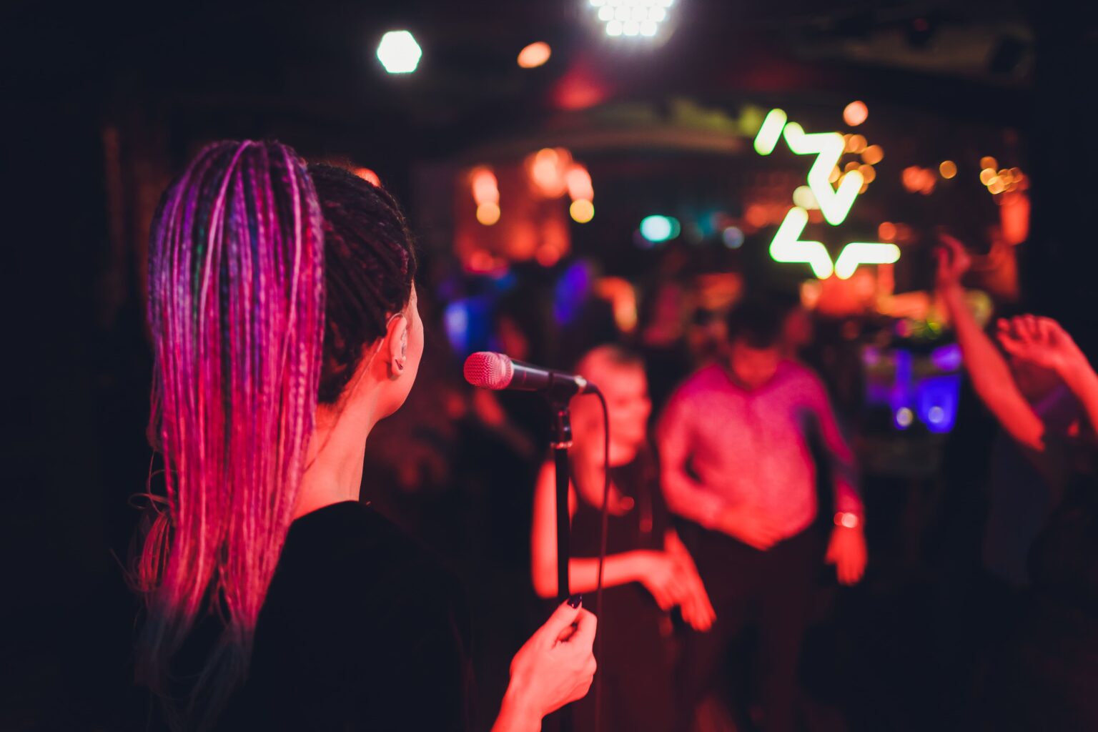 Open-mic à Montréal : 6 lieux incontournables pour se lancer sur scène