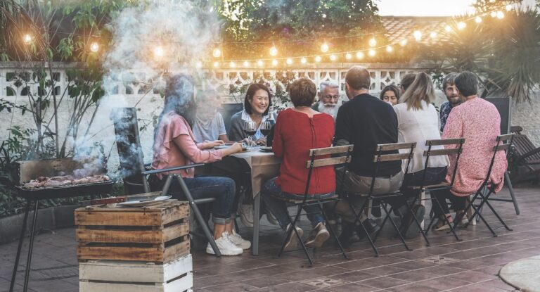 Pourquoi les Nord-Américains dînent-ils si tôt ?